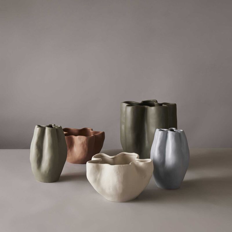 Amalfi Fluid Vase image number 1